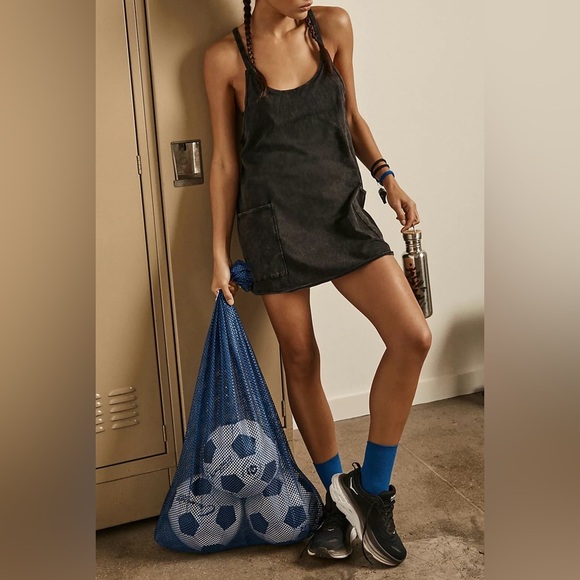 FREE PEOPLE Movement Hot Shot Mini Dress With Built-In Shorts Women’s Medium - Picture 2 of 12